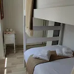 Historic House-1 Minute To The Semesterbostad