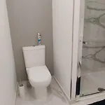 Historic House-1 Minute To The *