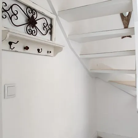 Vakantiehuis Historic House-1 Minute To The *