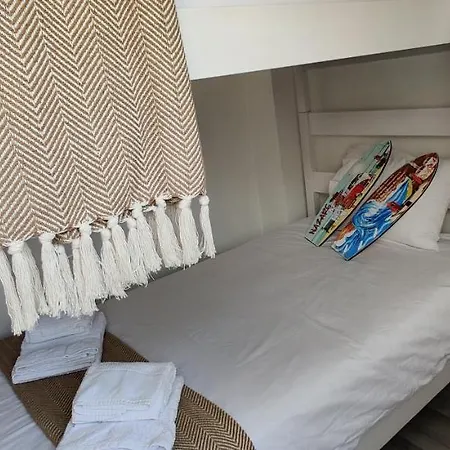 Vakantiehuis Historic House-1 Minute To The