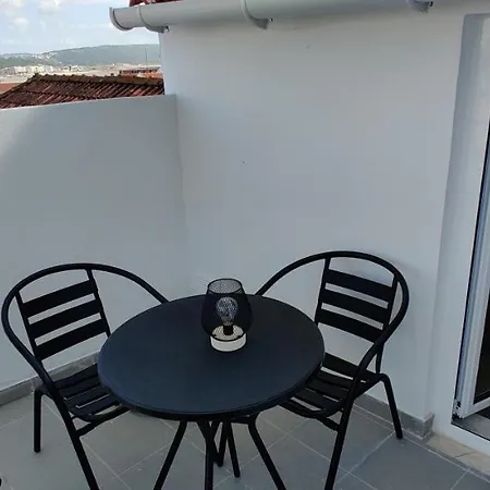 Historic House-1 Minute To The بيت للعطل